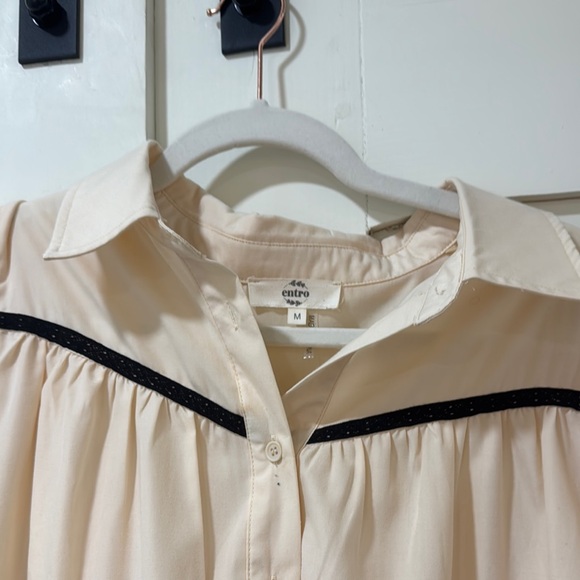 Entro Cream Ruffled Tiered Sundress with Puff Cap Sleeves - Picture 2 of 3